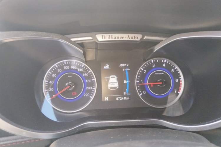 Used Brilliance V3 2016 1.5L Automatic Smart Version Instrument Cluster