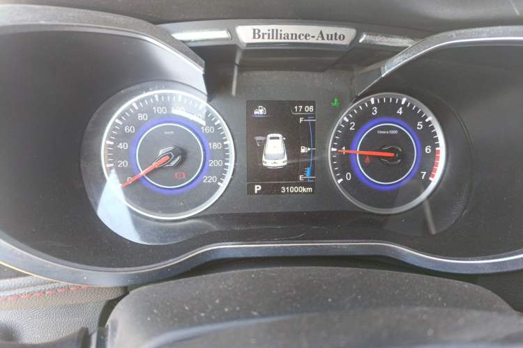 Used Brilliance V3 2016 1.5L Automatic Smart Version Instrument Cluster