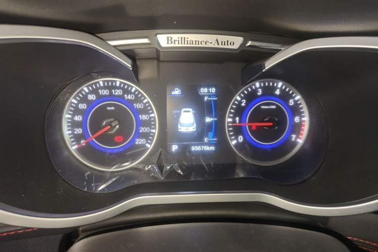 Used Brilliance V3 2016 1.5L Automatic Smart Version Instrument Cluster