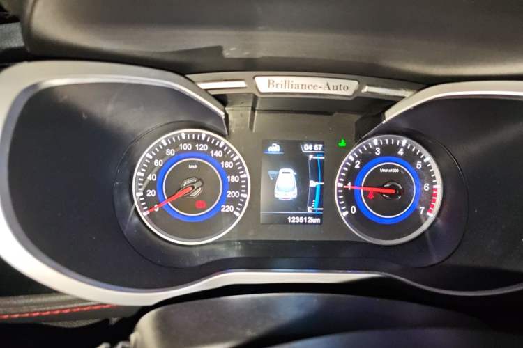 Used Brilliance V3 2016 1.5L Manual Smart Version Instrument Cluster