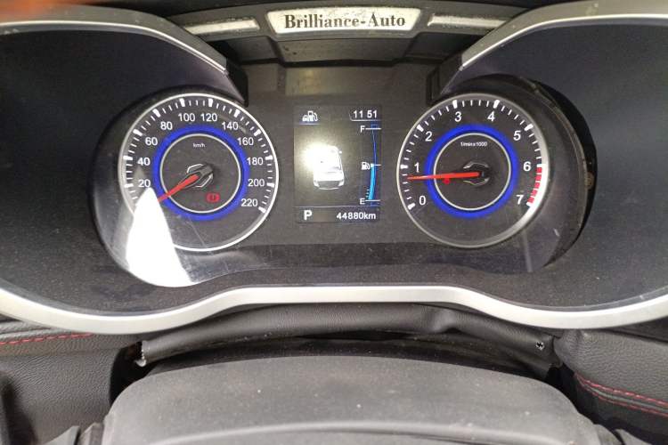 Used Brilliance V3 2016 1.5L Automatic Smart Version Instrument Cluster