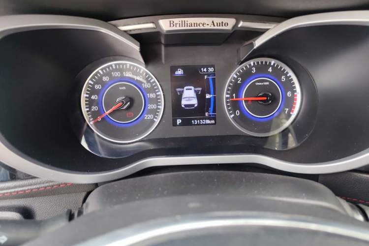 Used Brilliance V3 2016 1.5L Automatic Smart Version Instrument Cluster