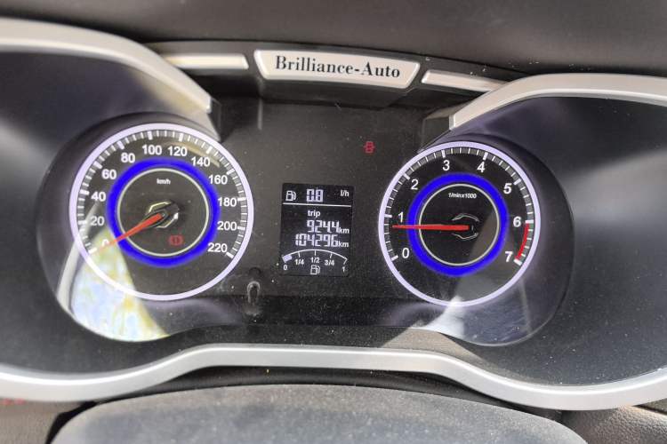 Used Brilliance V3 2016 1.5L Manual Comfort Model Instrument Cluster