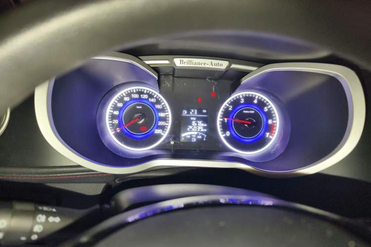 Used Brilliance V3 2016 1.5L Manual Comfort Model Instrument Cluster