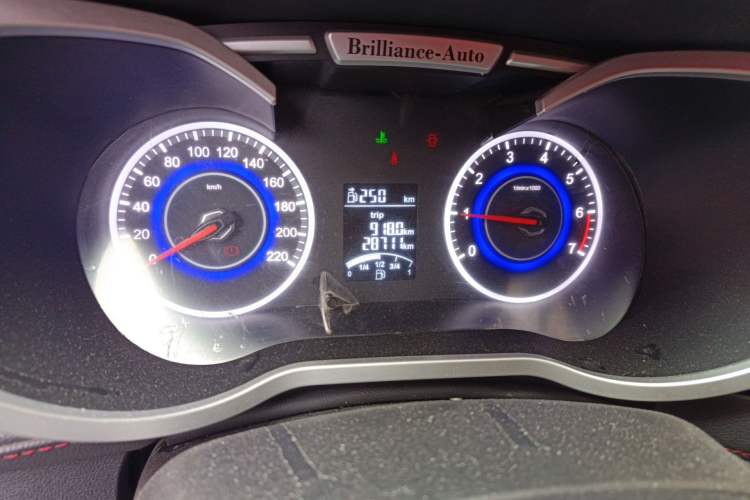 Used Brilliance V3 2016 1.5L Manual Elite Version Instrument Cluster