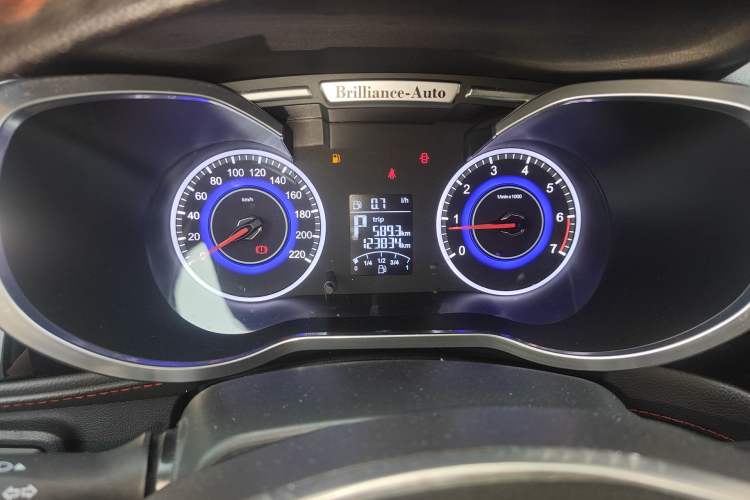 Used Brilliance V3 2016 1.5L Automatic Elite Model Instrument Cluster
