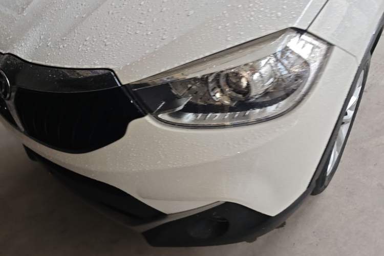 Used Brilliance V3 2016 1.5L Manual Smart Version Left Front Headlight