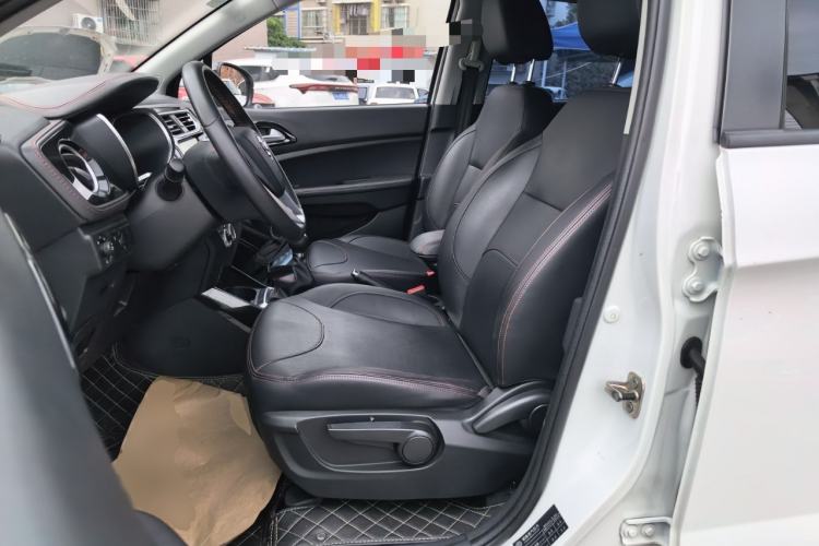 Used Brilliance V3 2016 1.5L Manual Smart Version Left Front Seat