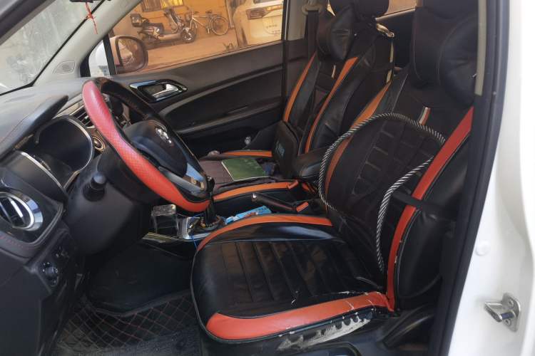 Used Brilliance V3 2016 1.5L Manual Smart Version Left Front Seat