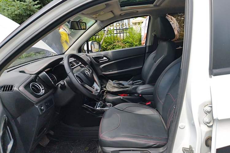 Used Brilliance V3 2016 1.5L Automatic Smart Version Left Front Seat