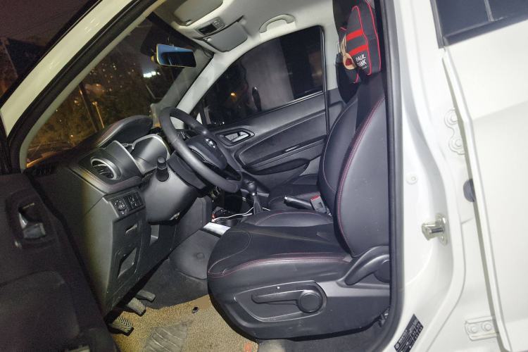 Used Brilliance V3 2016 1.5L Manual Comfort Model Left Front Seat