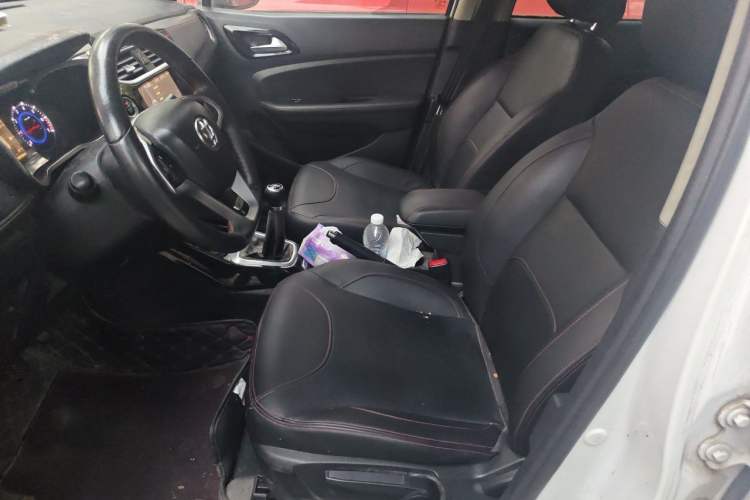 Used Brilliance V3 2016 1.5L Manual Smart Version Left Front Seat