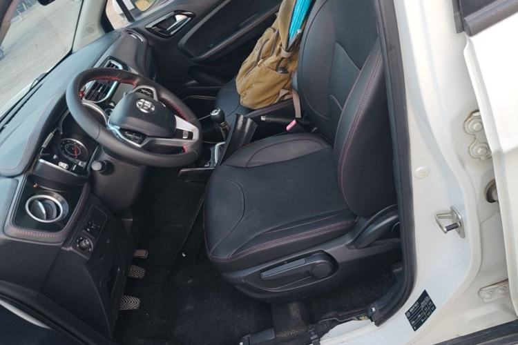 Used Brilliance V3 2016 1.5L Manual Smart Version Left Front Seat