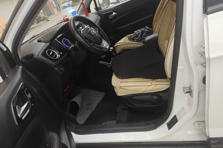 Used Brilliance V3 2016 1.5L Automatic Elite Model Left Front Seat