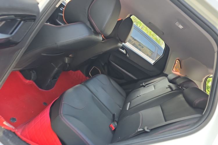 Used Brilliance V3 2016 1.5T Automatic Flagship Model Left Rear Seat