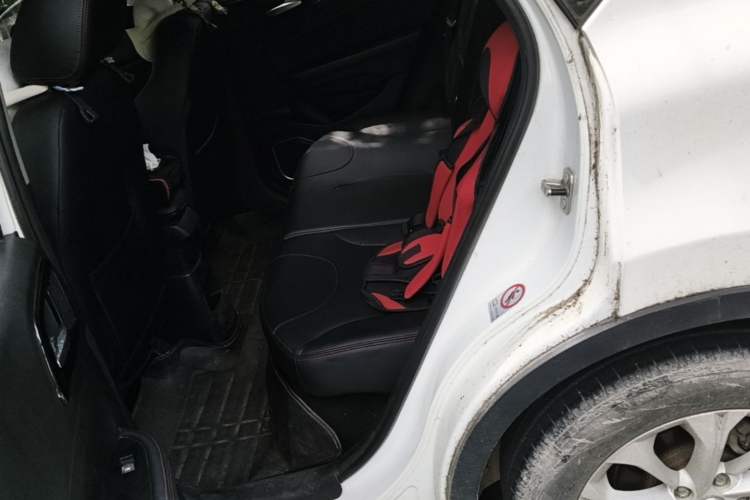 Used Brilliance V3 2016 1.5L Manual Smart Version Left Rear Seat