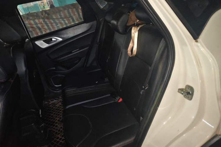 Used Brilliance V3 2016 1.5L Manual Smart Version Left Rear Seat
