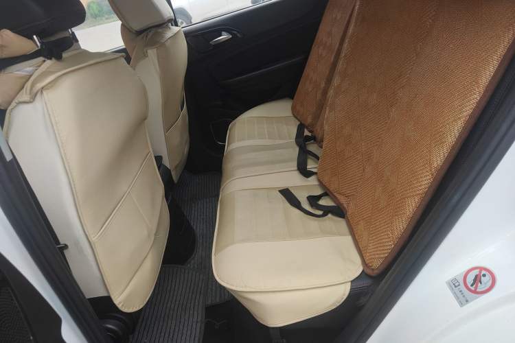 Used Brilliance V3 2016 1.5L Automatic Elite Model Left Rear Seat