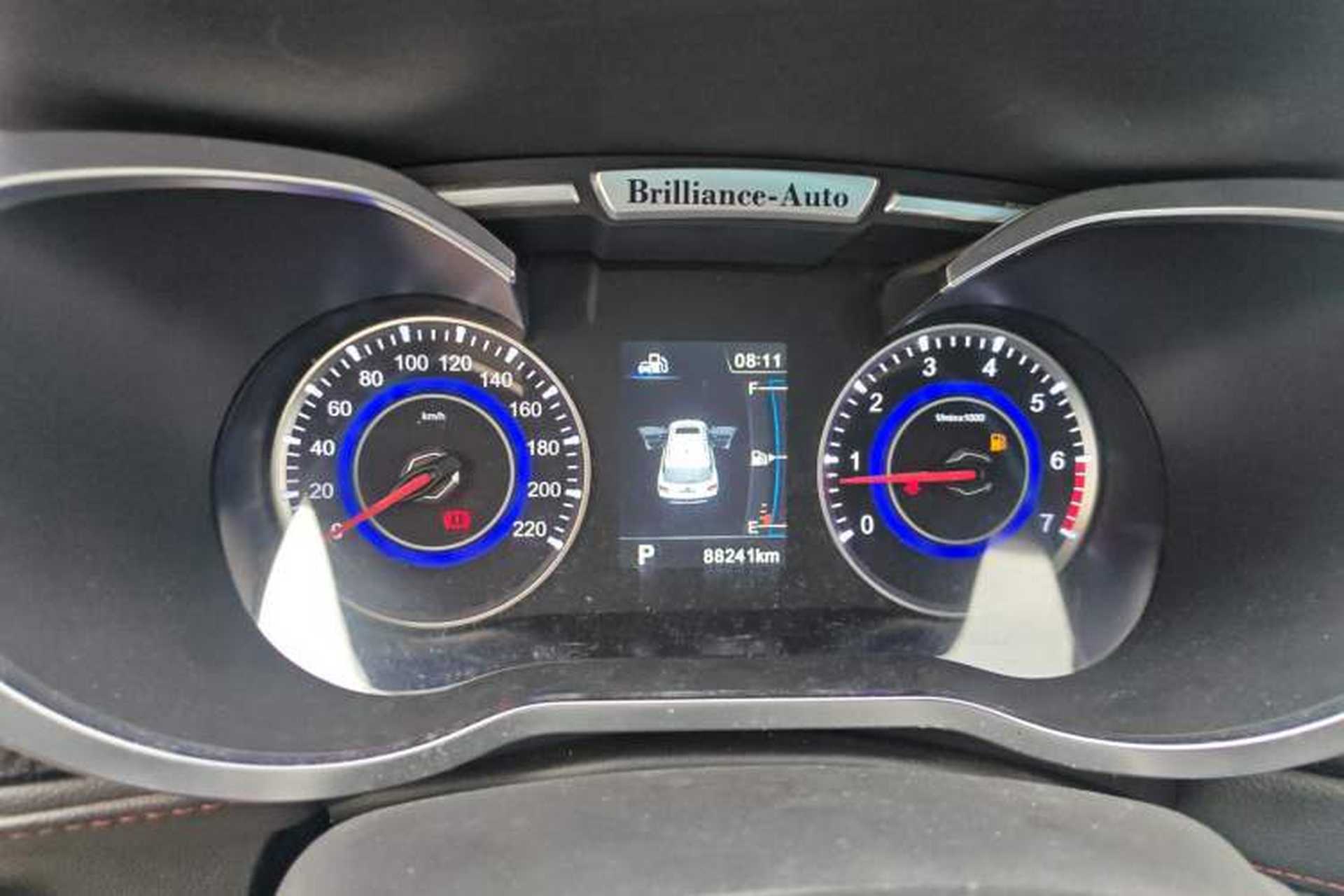 Used Brilliance V3 2016 1.5L Automatic Smart Version Odometer Close Up