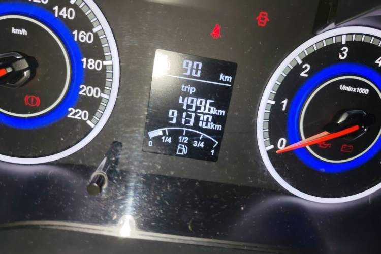 Used Brilliance V3 2016 1.5L Manual Comfort Model Odometer Close Up