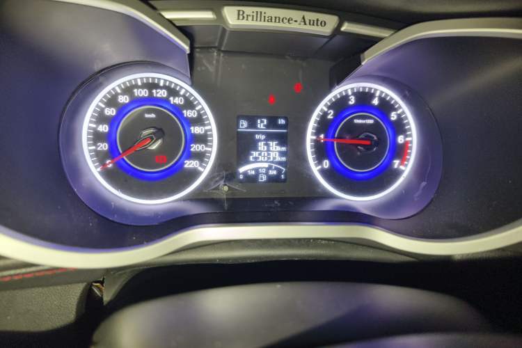 Used Brilliance V3 2016 1.5L Manual Comfort Model Odometer Close Up