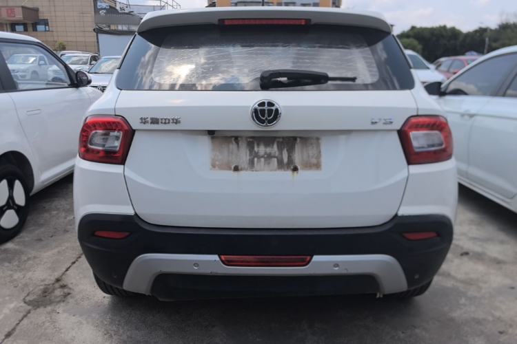 Used Brilliance V3 2016 1.5L Manual Smart Version Rear