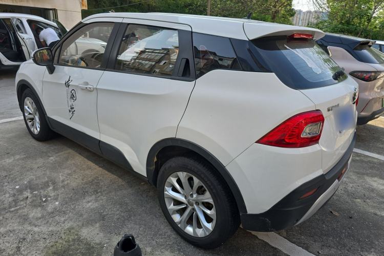 Used Brilliance V3 2016 1.5T Automatic Flagship Model Rear Left 45 Deg