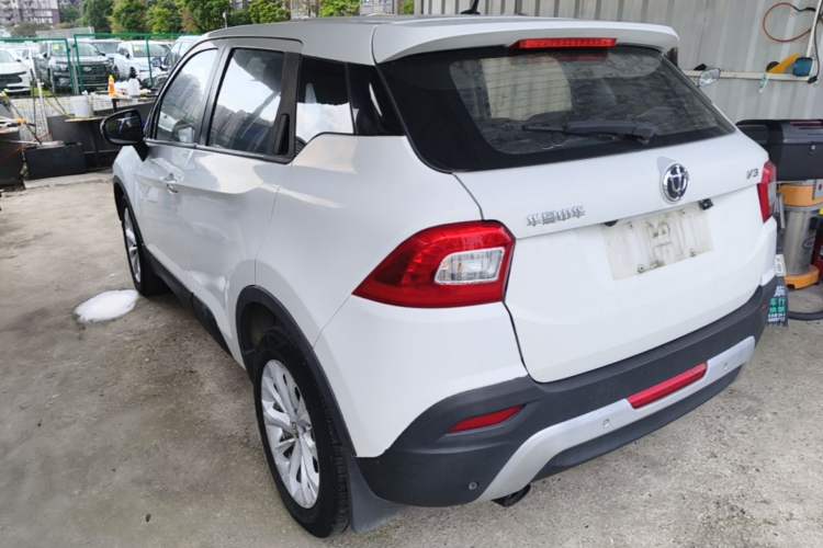 Used Brilliance V3 2016 1.5L Manual Smart Version Rear Left 45 Deg