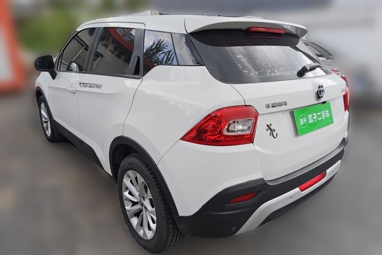 Used Brilliance V3 2016 1.5L Automatic Comfort Model Rear Left 45 Deg