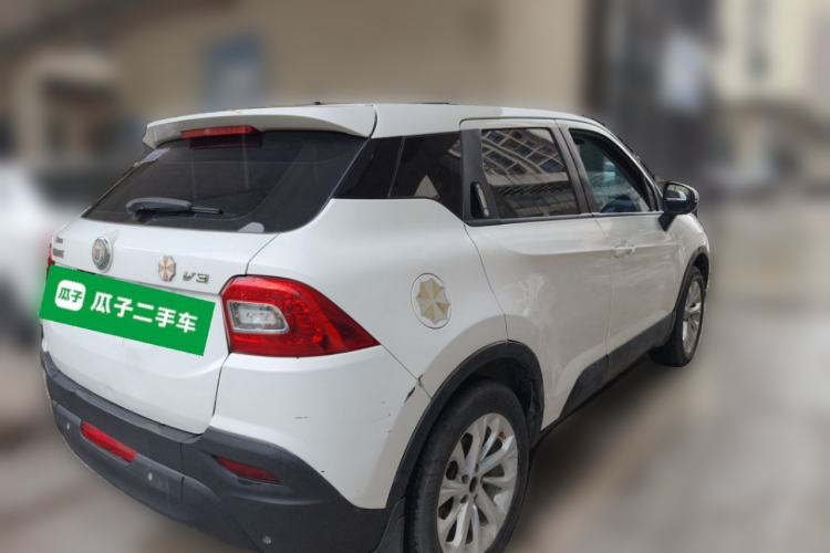 Used Brilliance V3 2016 1.5L Manual Elite Version Rear Right 45 Deg
