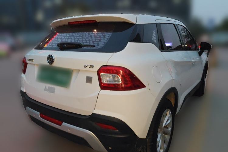 Used Brilliance V3 2016 1.5L Manual Smart Version Rear Right 45 Deg