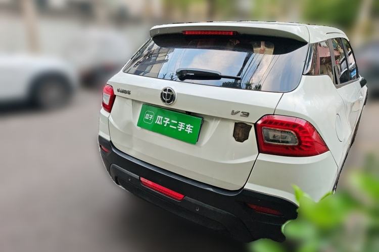 Used Brilliance V3 2016 1.5L Manual Comfort Model Rear Right 45 Deg