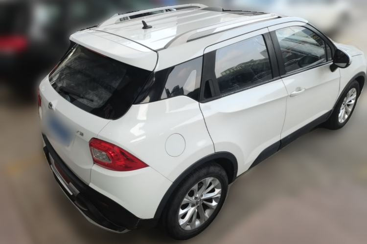 Used Brilliance V3 2016 1.5L Manual Comfort Model Rear Right 45 Deg