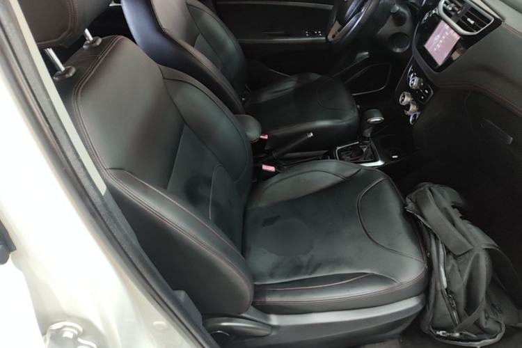 Used Brilliance V3 2016 1.5L Automatic Smart Version Right Front Seat