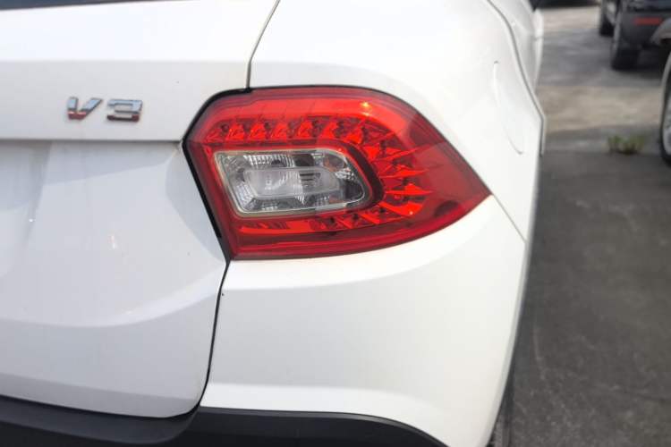 Used Brilliance V3 2016 1.5L Manual Comfort Model Right Rear Taillight