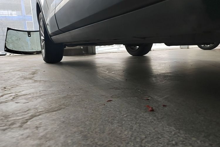 Used Brilliance V3 2016 1.5L Manual Comfort Model Right Side Sill