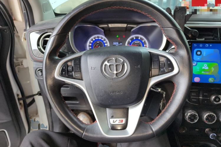 Used Brilliance V3 2016 1.5L Manual Elite Version Steering Wheel