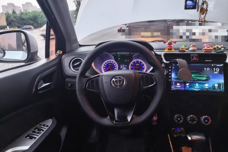 Used Brilliance V3 2016 1.5L Automatic Comfort Model Steering Wheel