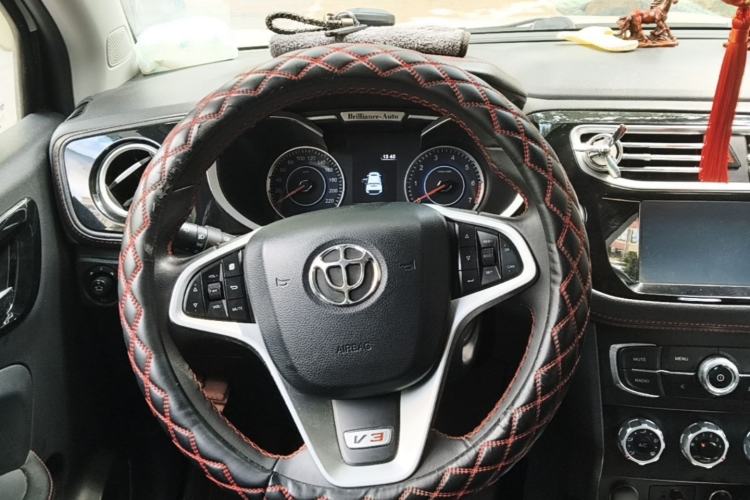 Used Brilliance V3 2016 1.5L Manual Smart Version Steering Wheel