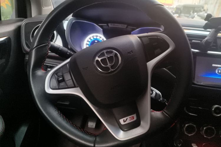 Used Brilliance V3 2016 1.5L Manual Elite Version Steering Wheel