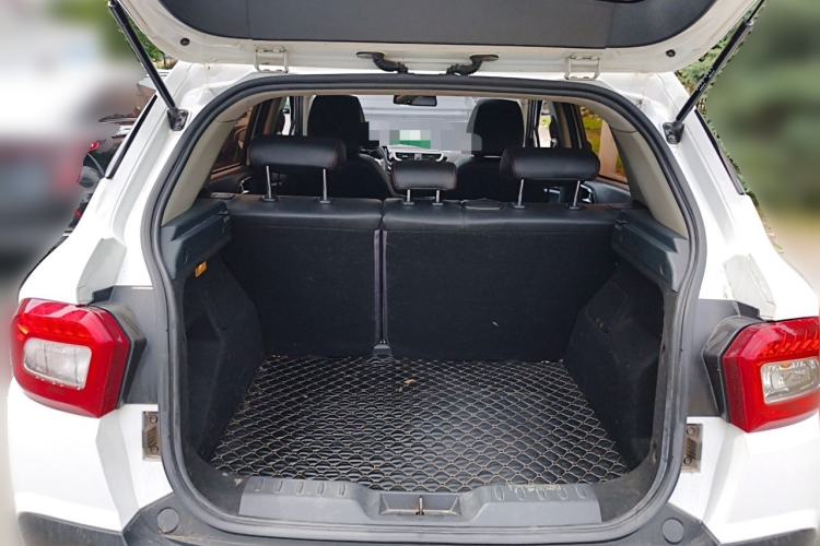 Used Brilliance V3 2016 1.5L Automatic Smart Version Trunk