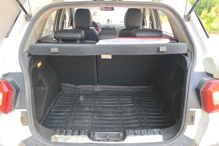 Used Brilliance V3 2016 1.5L Automatic Comfort Model Trunk