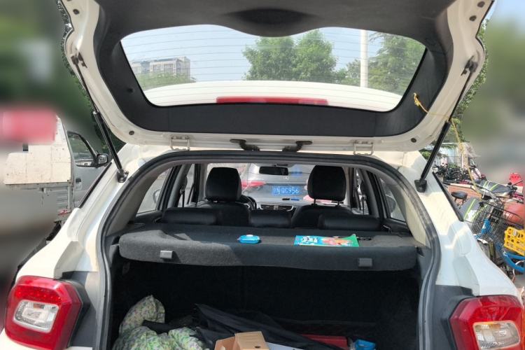 Used Brilliance V3 2016 1.5L Automatic Smart Version Trunk