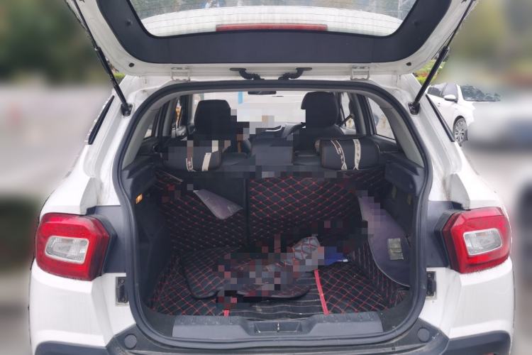 Used Brilliance V3 2016 1.5L Manual Smart Version Trunk