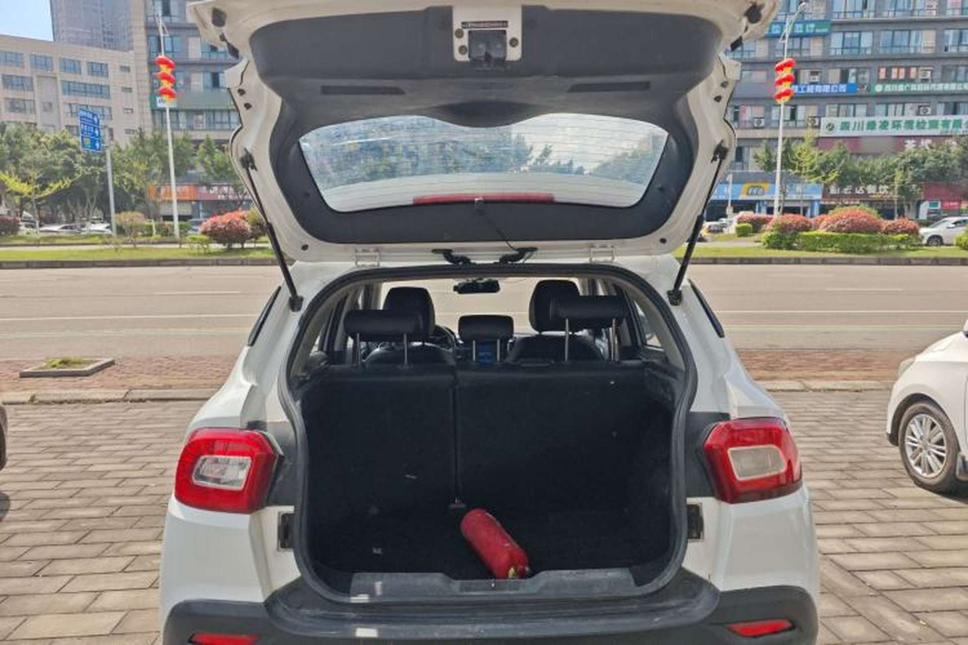 Used Brilliance V3 2016 1.5L Manual Comfort Model Trunk