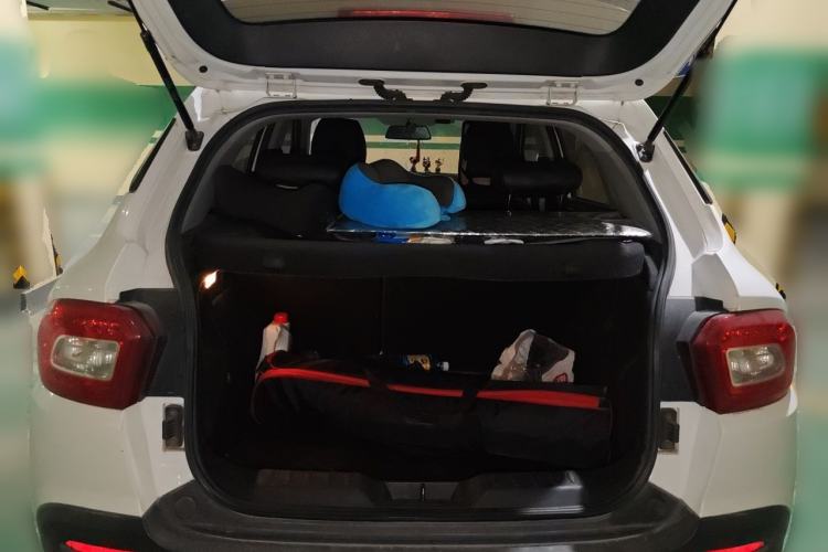 Used Brilliance V3 2016 1.5L Manual Smart Version Trunk