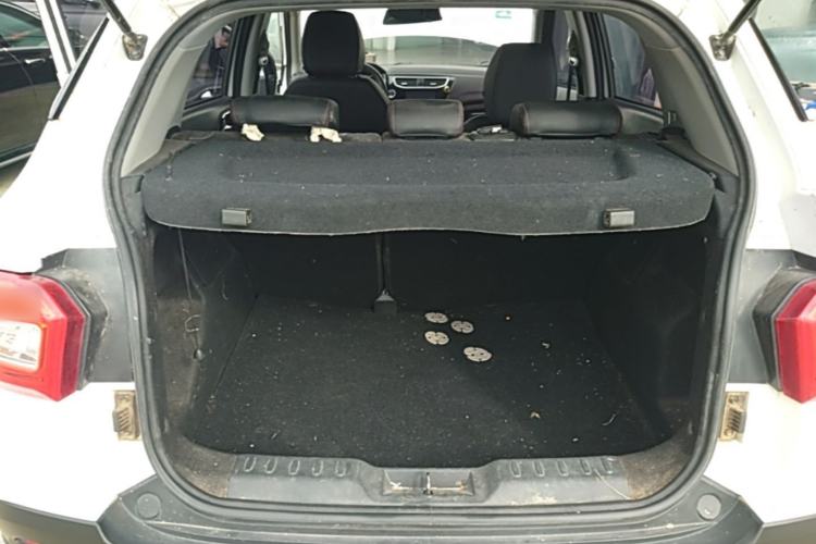 Used Brilliance V3 2016 1.5L Manual Elite Version Trunk