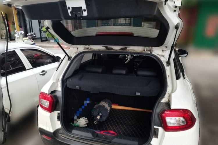 Used Brilliance V3 2016 1.5L Automatic Smart Version Trunk