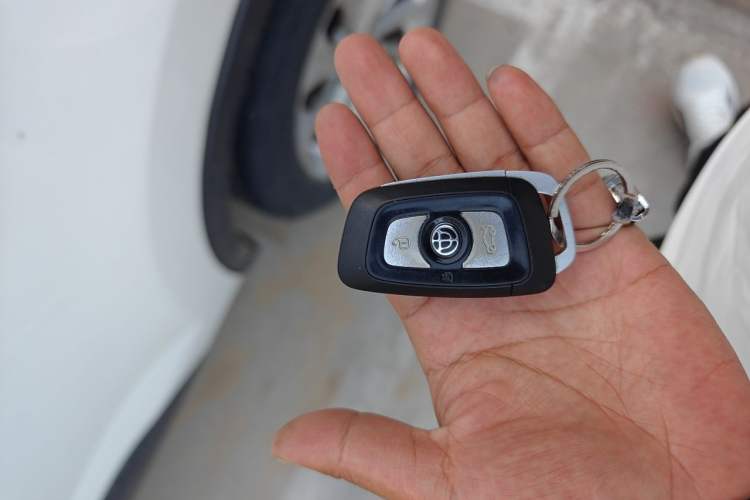 Used Brilliance V3 2016 1.5L Manual Smart Version Vehicle Key