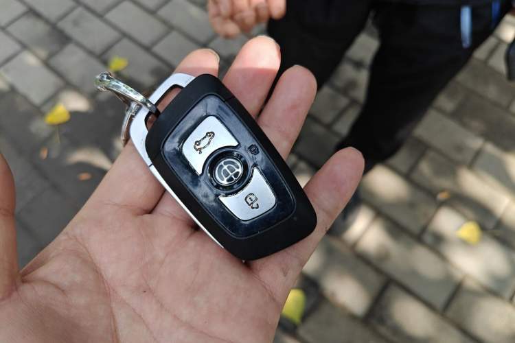 Used Brilliance V3 2016 1.5L Automatic Smart Version Vehicle Key